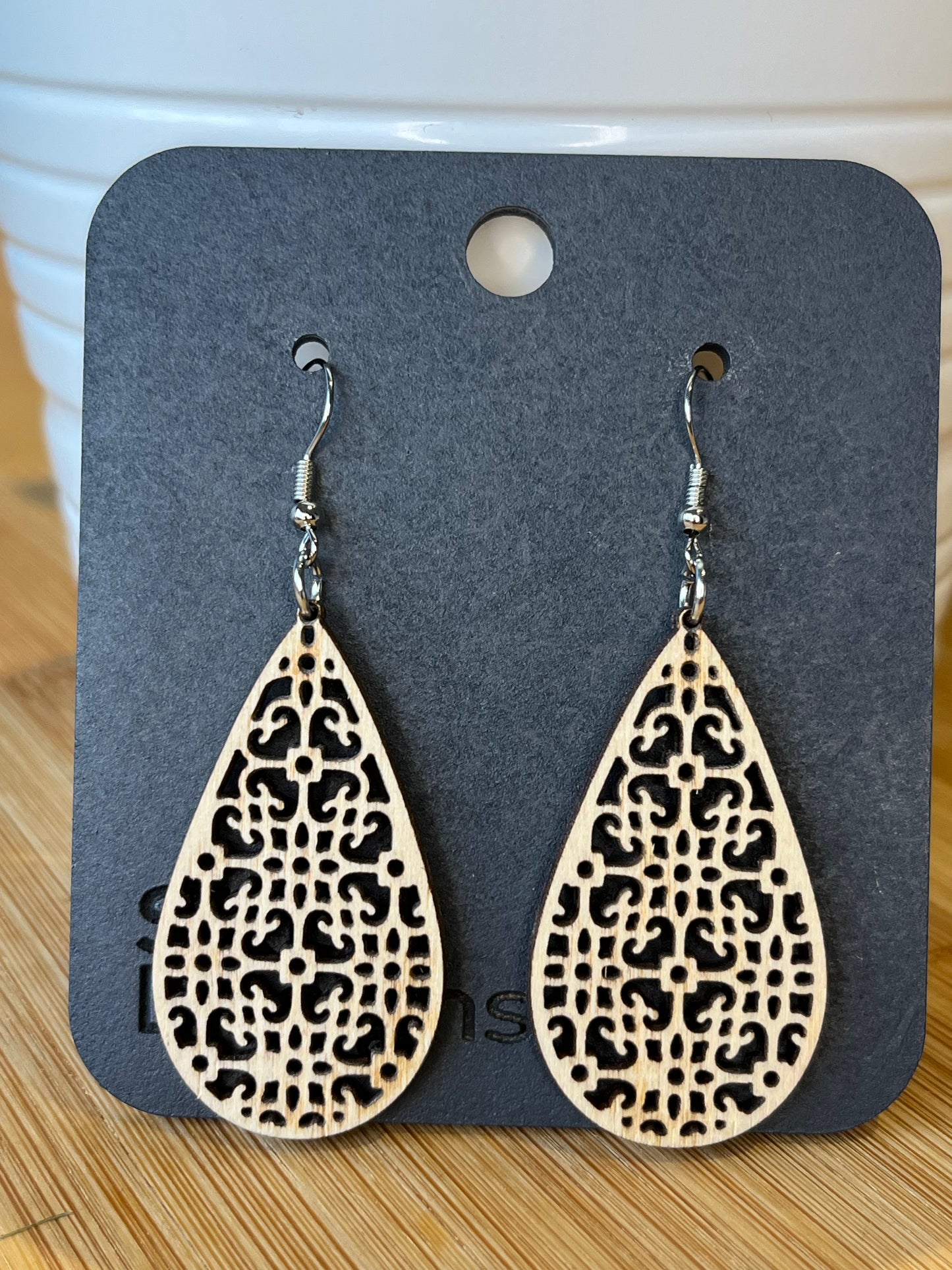 Teardrop earrings (mandala)