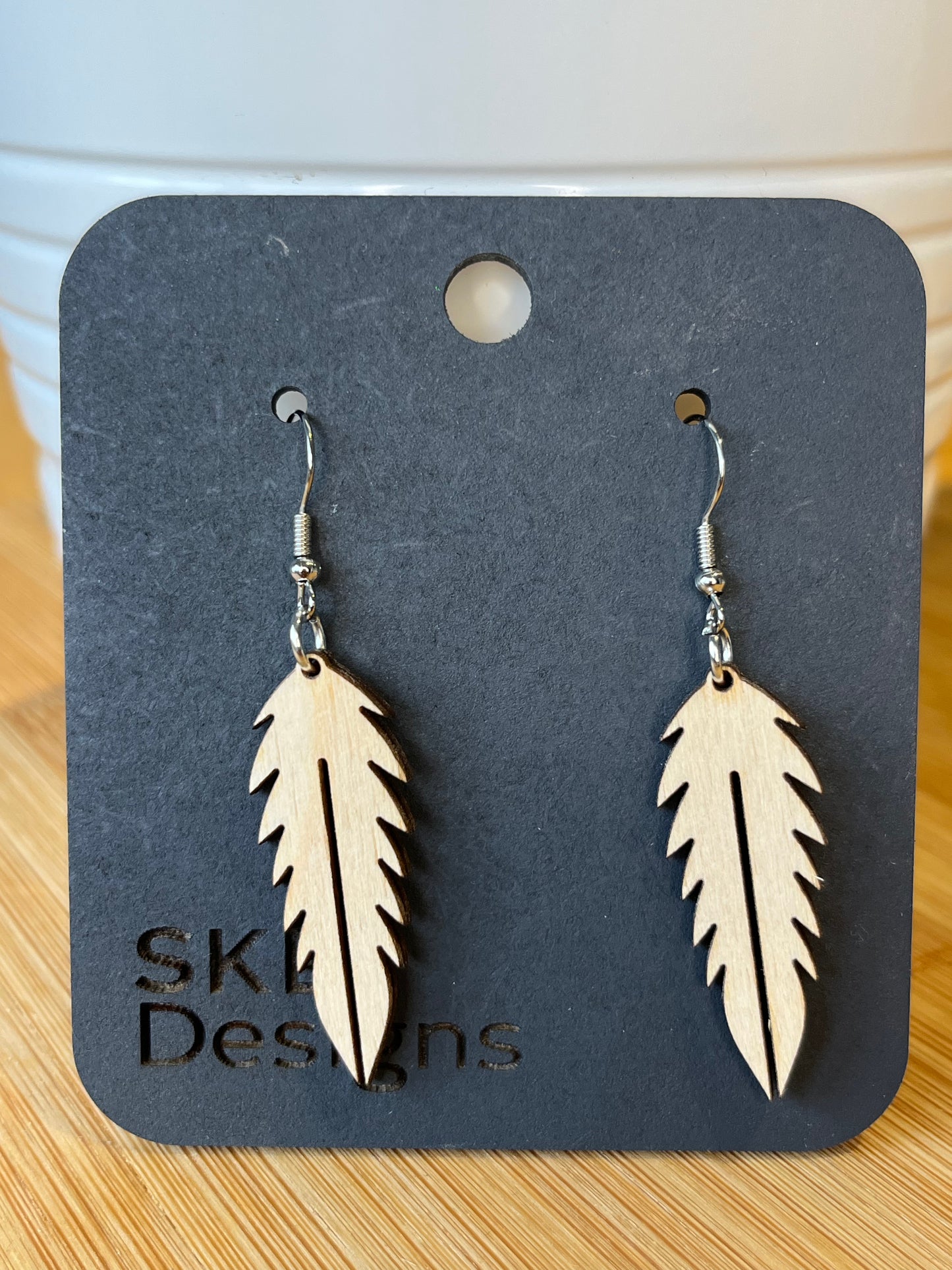 Feather-shaped earrings