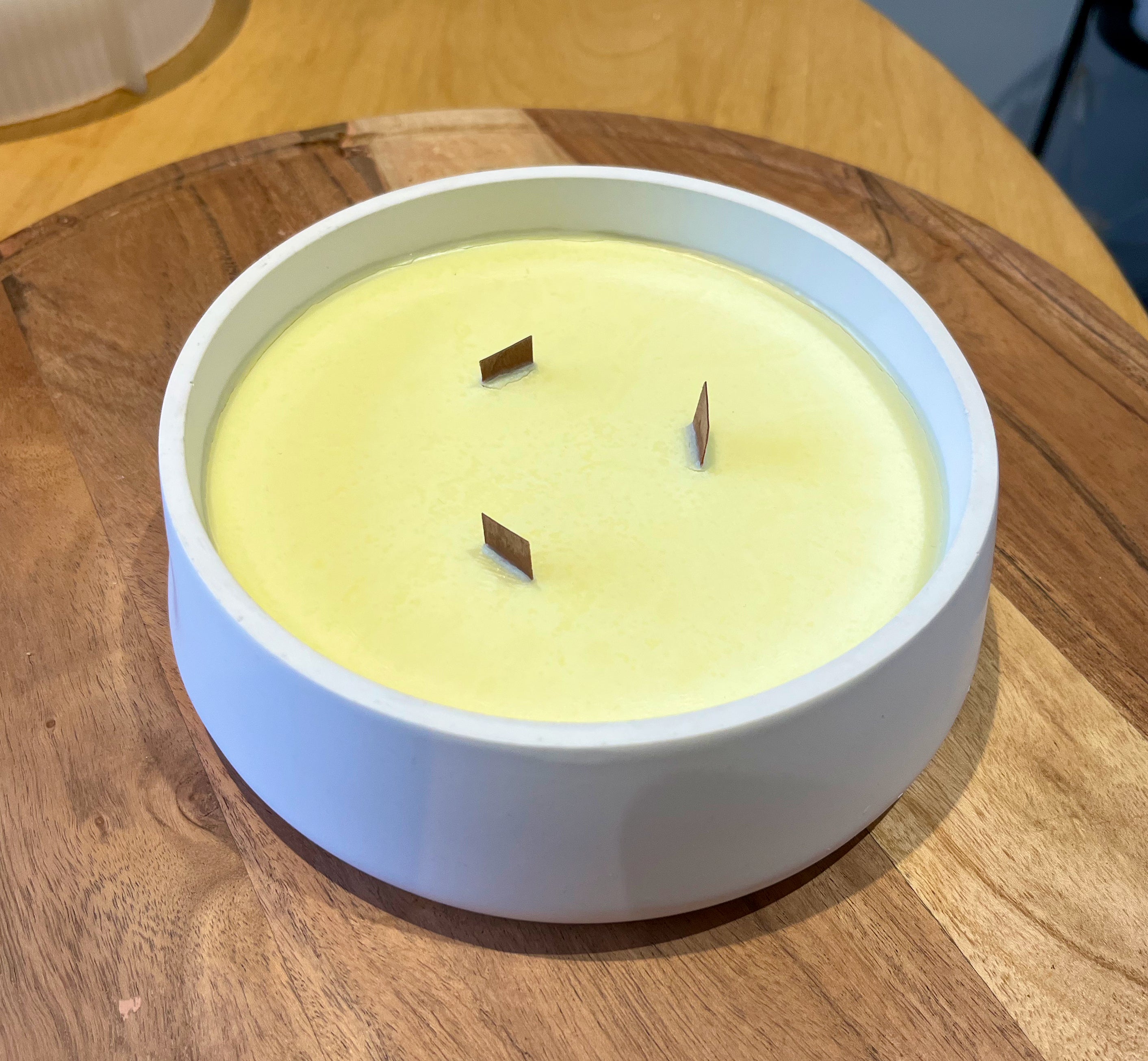 "Lemon Serenity" kaars – Drievoudige houten lont
